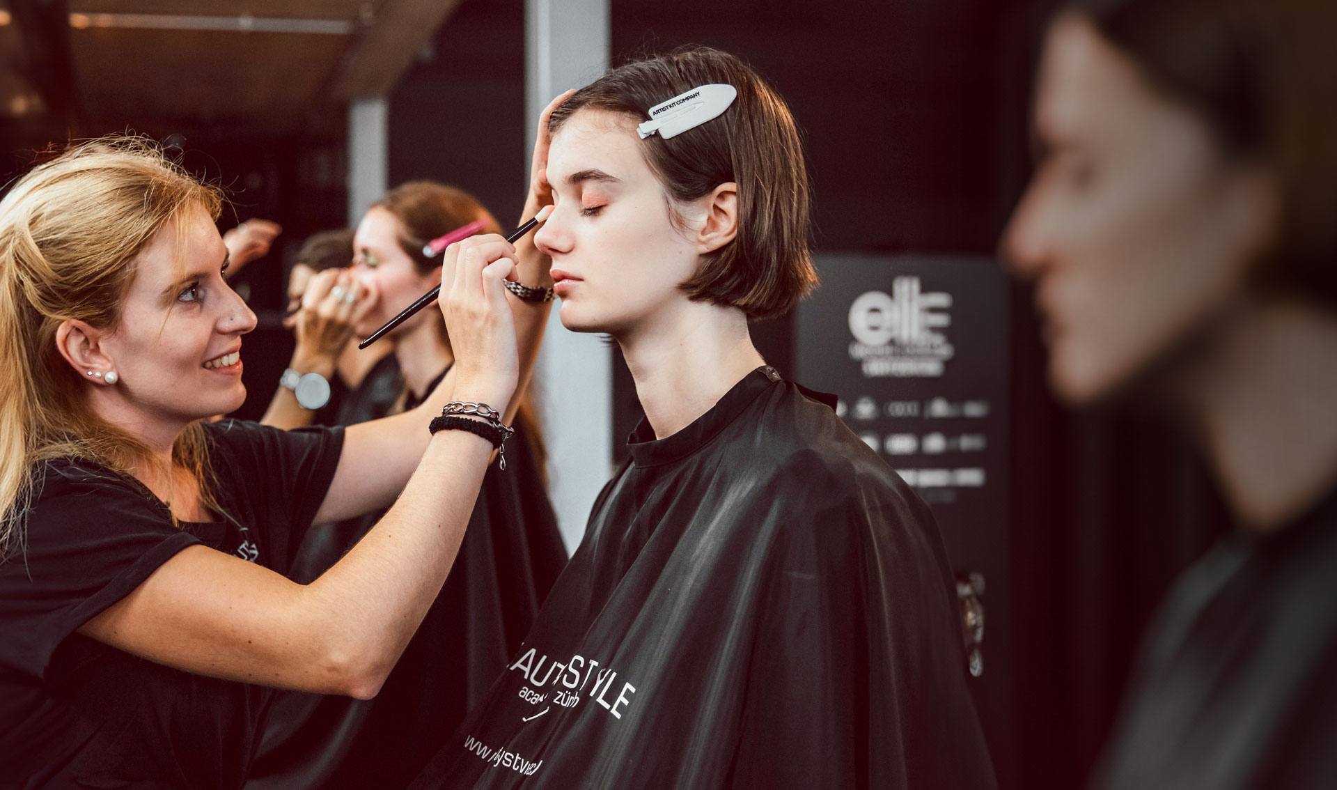 Alba Make-up Stylistin beim Elite Model Look Bootcamp Alba Make-up Stylistin beim Elite Model Look Bootcamp